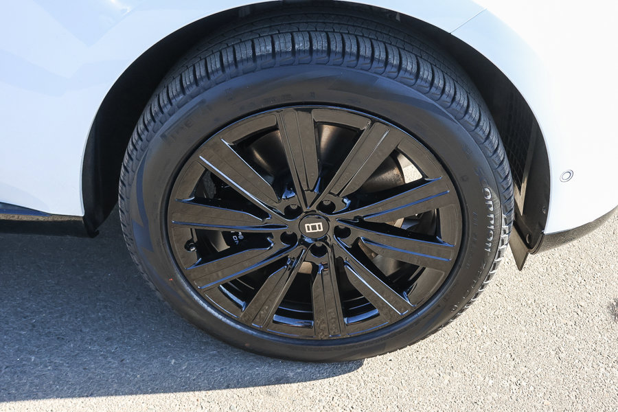 New 2027 Land Rover Range Rover SE AWD/4WD image 13