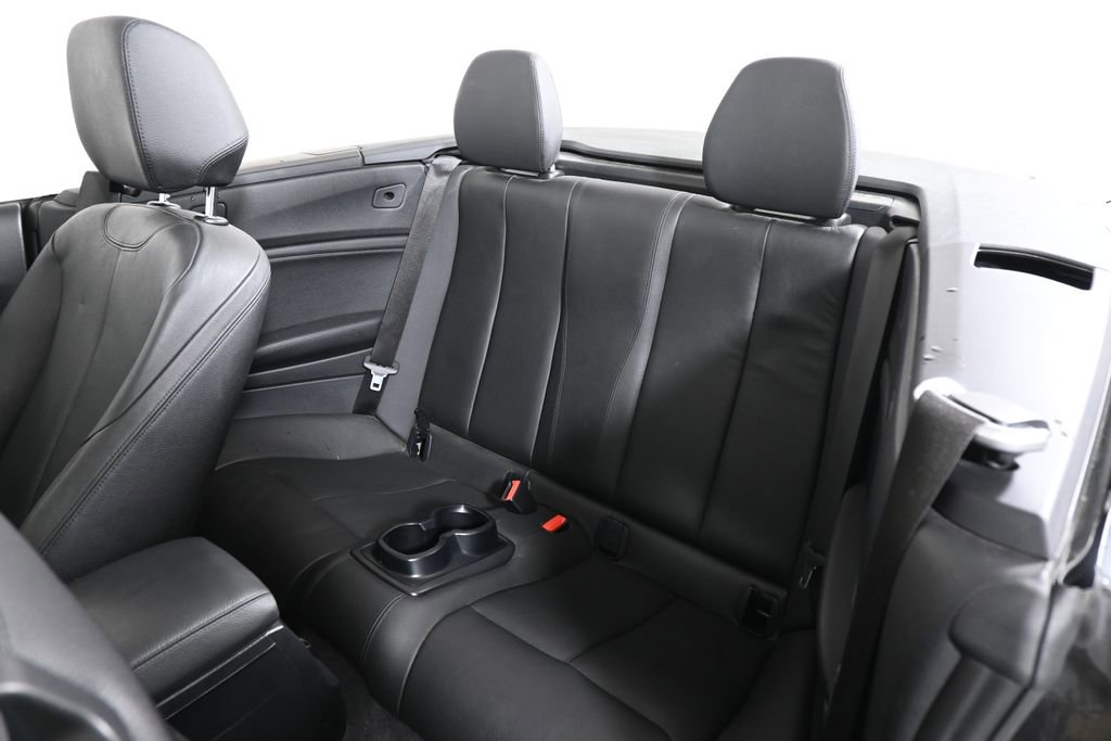 Used 2017 BMW 230i xDrive Convertible image 37