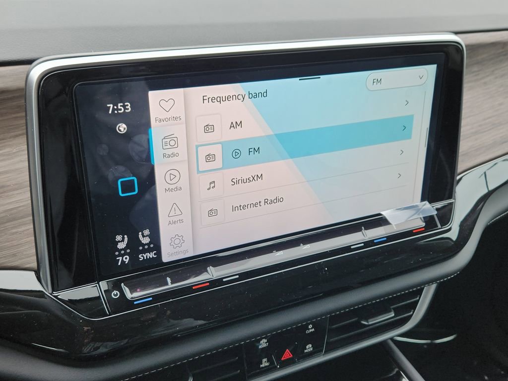 New 2025 Volkswagen Atlas SEL Premium R-Line image 10