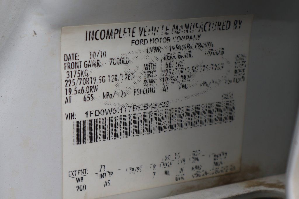 Used 2011 Ford F550 4x4 Crew Cab Super Duty w/ Payload Upgrade Pkg image 49