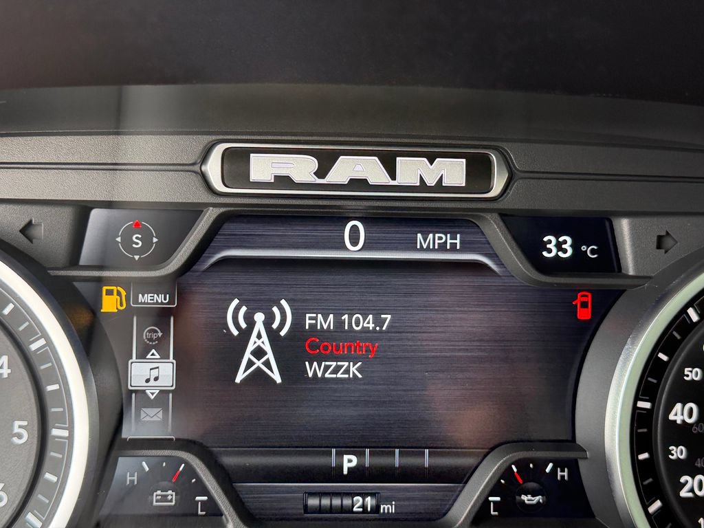 New 2026 RAM 1500 Warlock AWD/4WD image 16