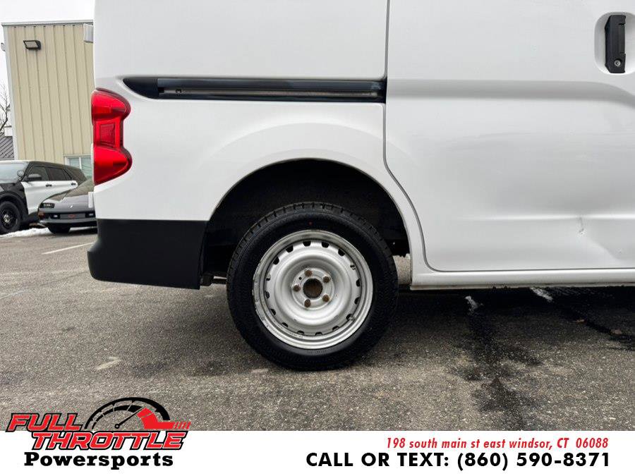Used 2017 Chevrolet City Express LT image 25