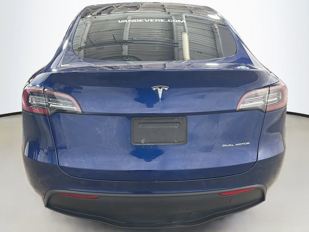 Used 2020 Tesla Model Y Long Range image 8