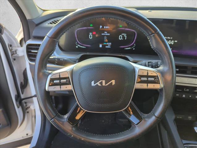 Used 2023 Kia Telluride LX image 14