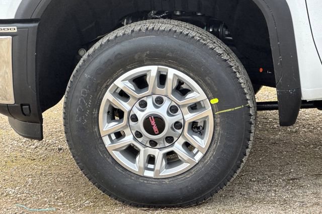 New 2026 GMC Sierra 2500 SLE w/ SLE Value Package; image 31