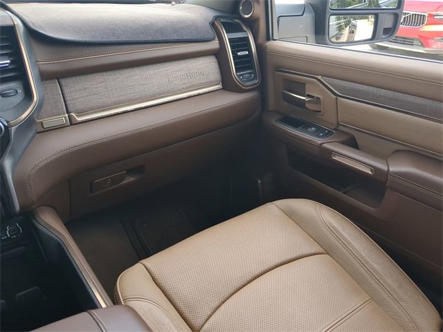 Used 2023 RAM 3500 Limited image 17