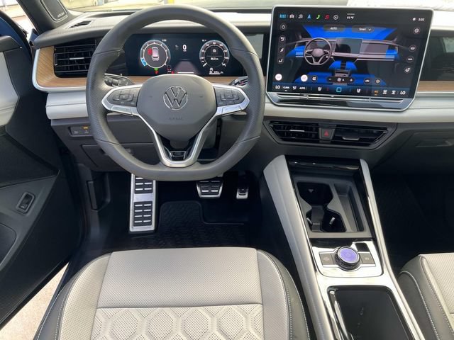 New 2026 Volkswagen Tiguan SEL R-Line AWD/4WD image 26