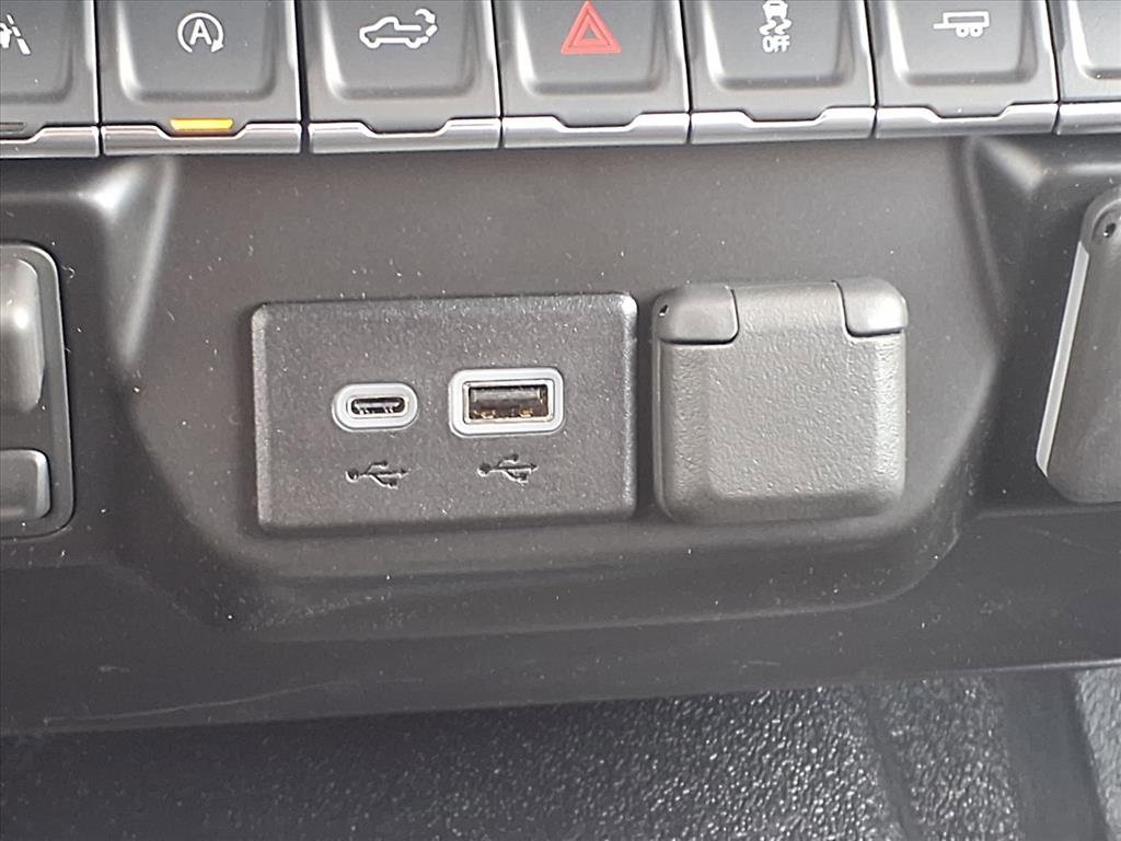 New 2026 Chevrolet Silverado 1500 W/T w/ WT Value Package image 14