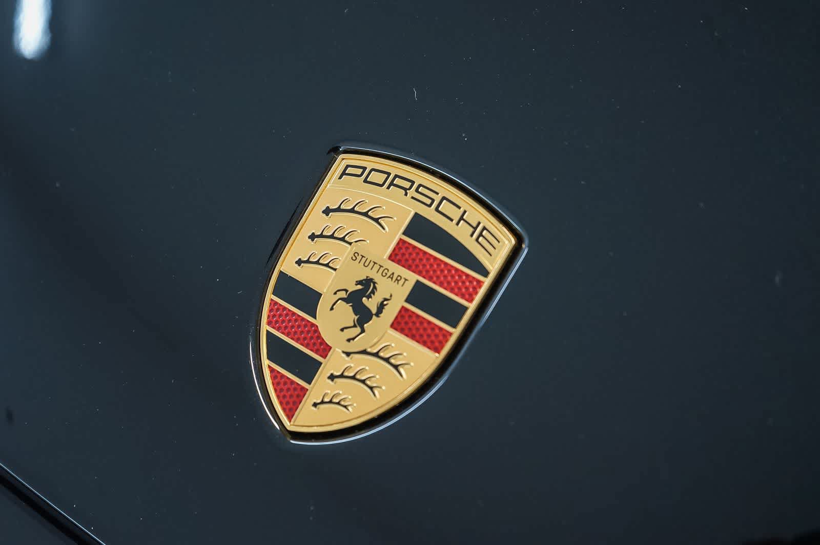 New 2026 Porsche Cayenne Coupe AWD/4WD image 17