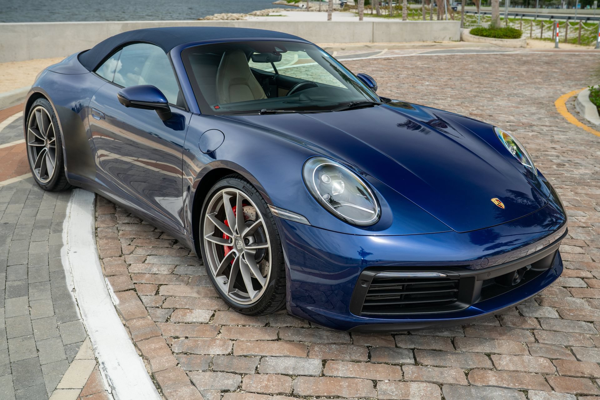 Used 2020 Porsche 911 Carrera S RWD image 7