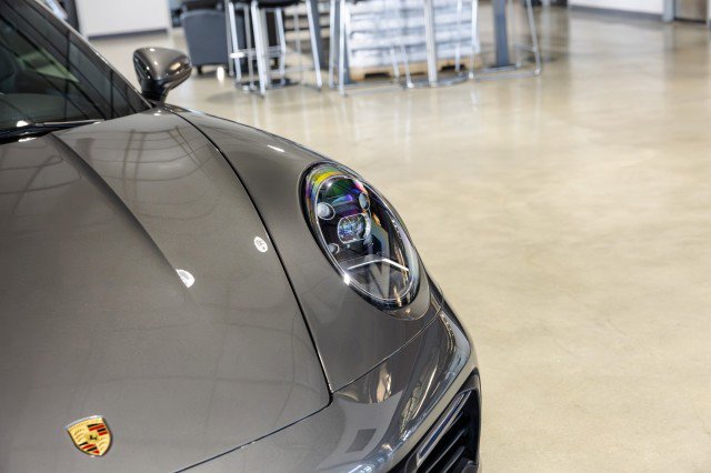 Used 2020 Porsche 911 Carrera S w/ Premium Package RWD image 10