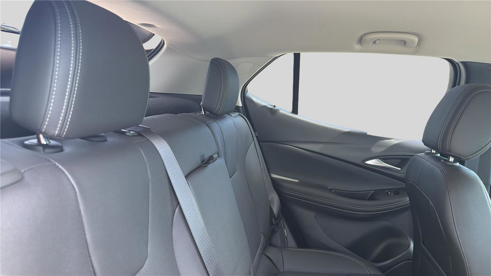 Used 2024 Buick Encore GX Sport Touring w/ Comfort Package AWD/4WD image 20