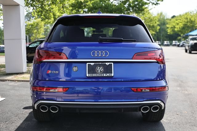 Used 2023 Audi SQ5 Prestige w/ Prestige Package AWD/4WD image 9