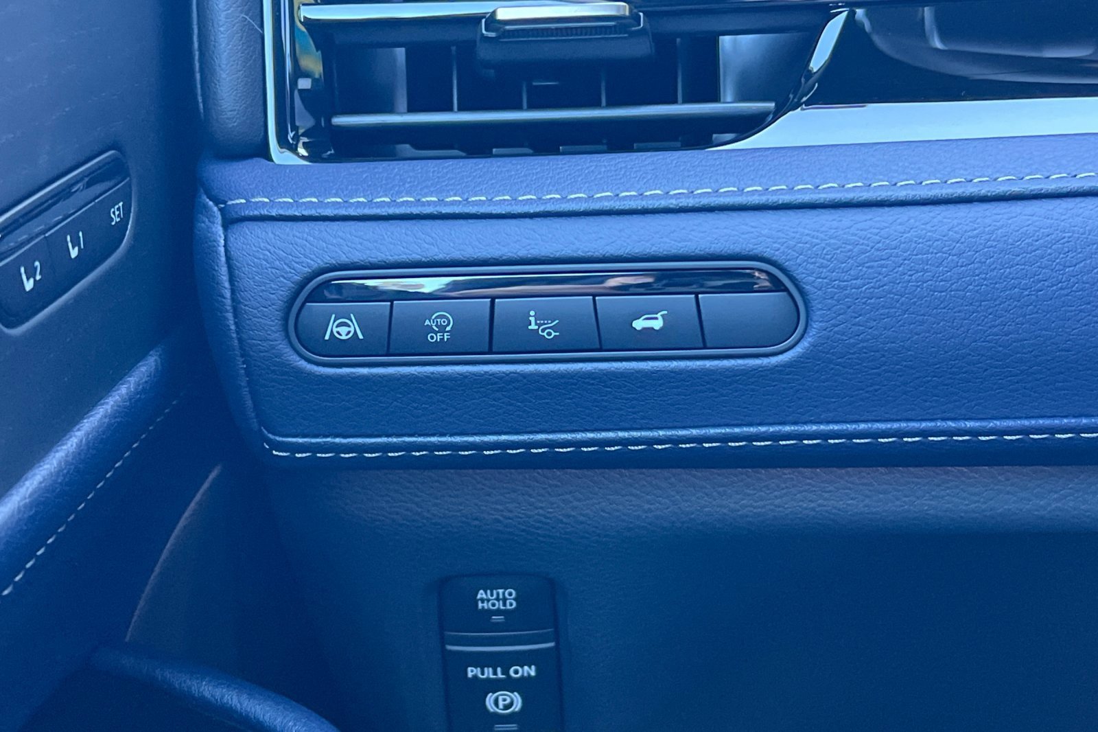 New 2026 INFINITI QX80 4WD image 31