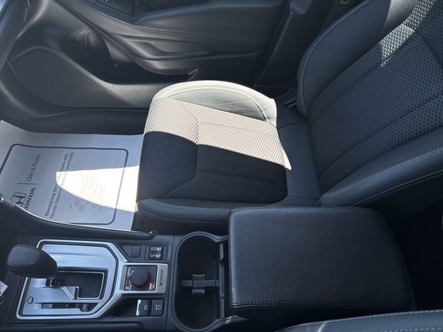 Used 2020 Subaru Forester Premium AWD/4WD image 24