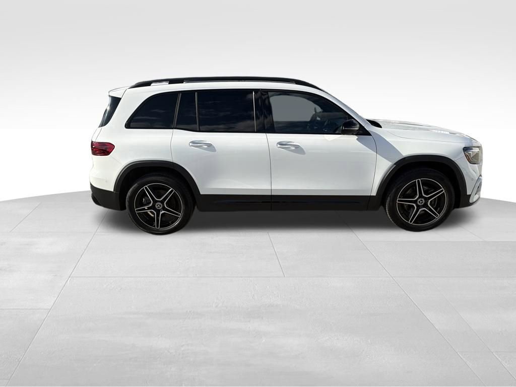 Used 2025 Mercedes-Benz GLB 250 GLB 250 image 6