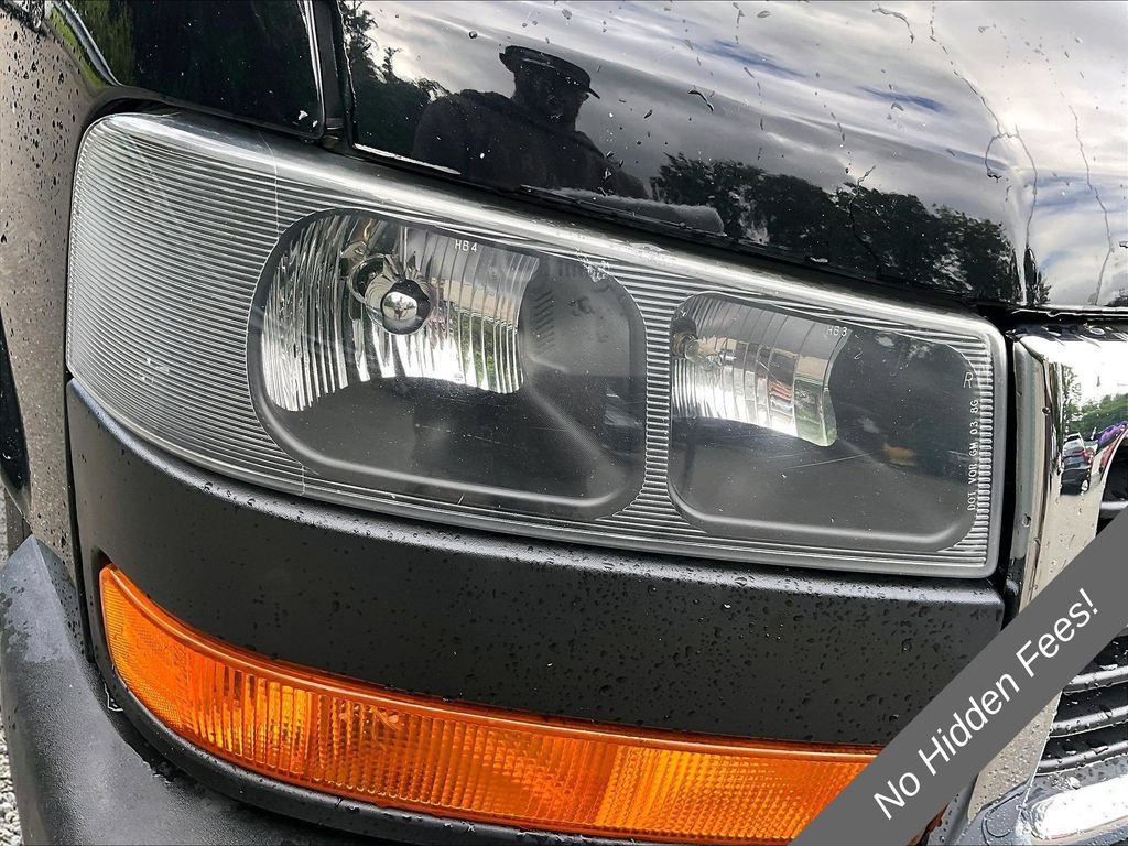 Used 2020 GMC Savana 2500 RWD image 20