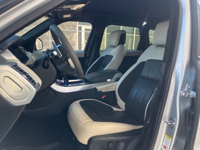 Used 2020 Land Rover Range Rover Sport HST AWD/4WD image 10