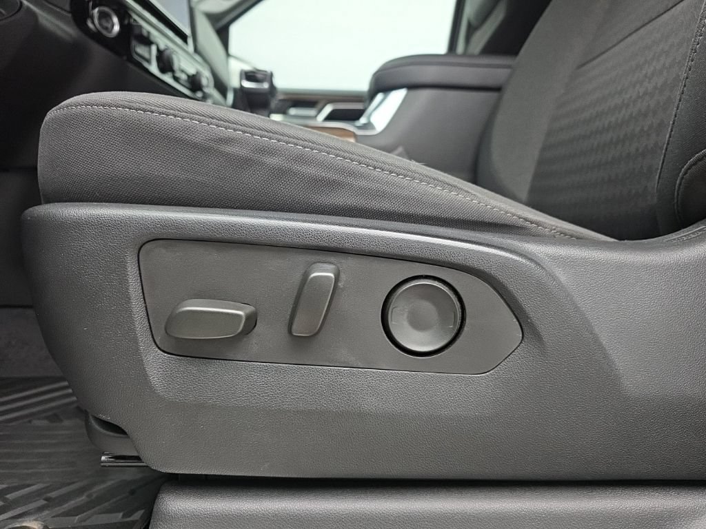Certified 2023 Chevrolet Silverado 1500 RST AWD/4WD image 23