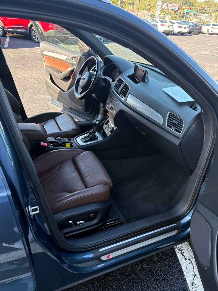 Used 2018 Audi Q3 2.0T Premium w/ Convenience Package FWD image 25