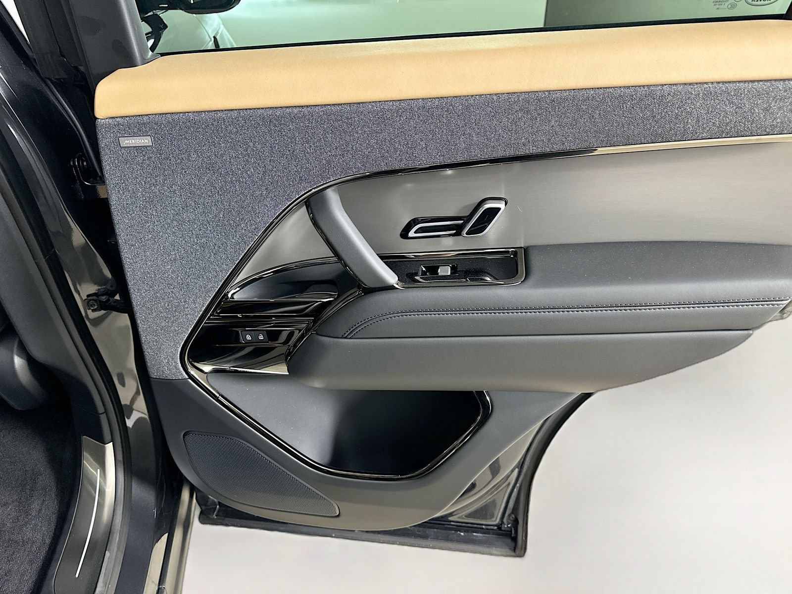New 2026 Land Rover Range Rover Sport Dynamic SE AWD/4WD image 42