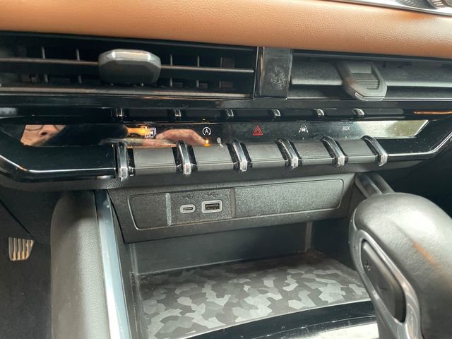 Used 2024 GMC Canyon AT4 w/ Canyon Safety Plus Package image 34