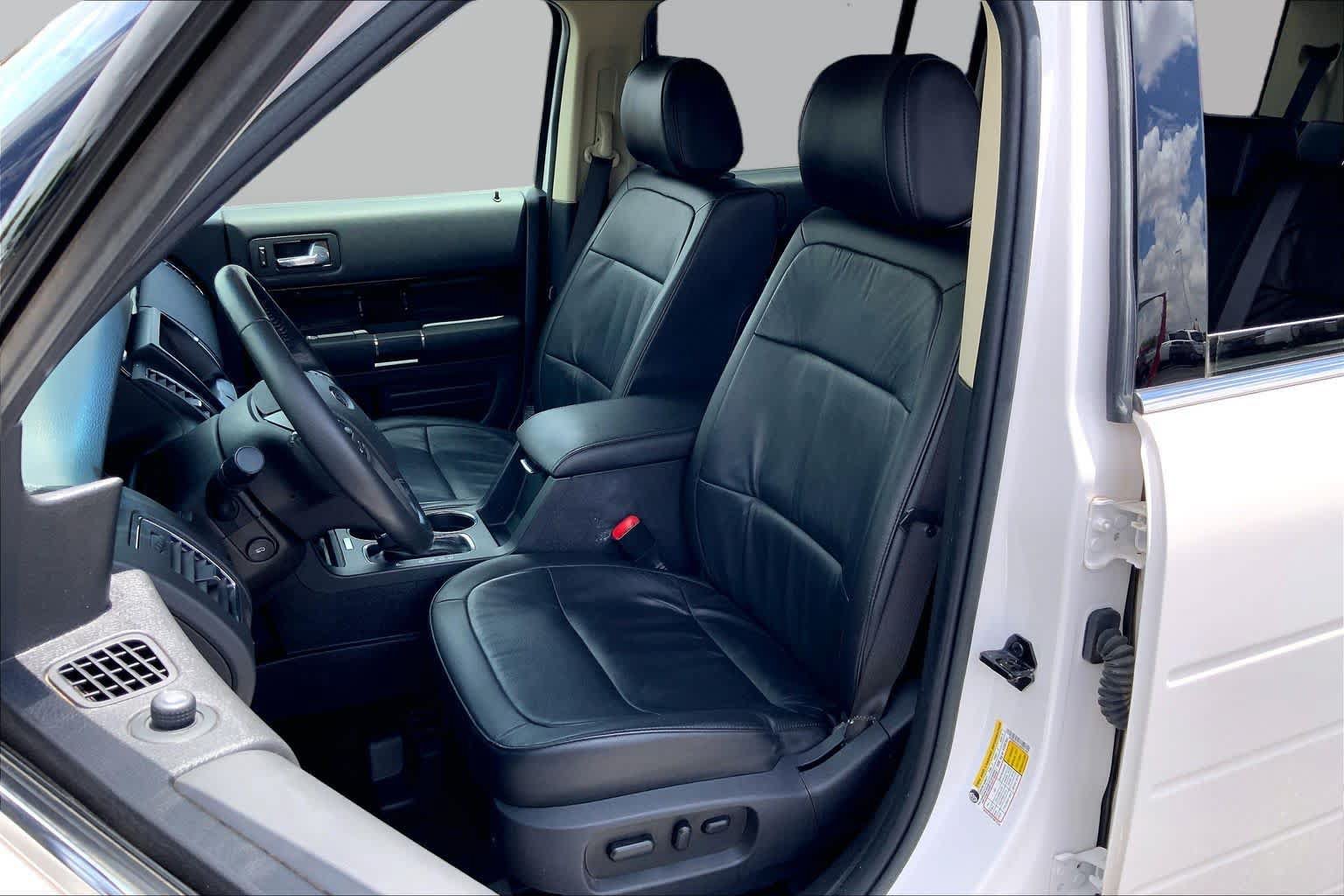 Used 2018 Ford Flex SEL w/ Equipment Group 202A FWD image 8