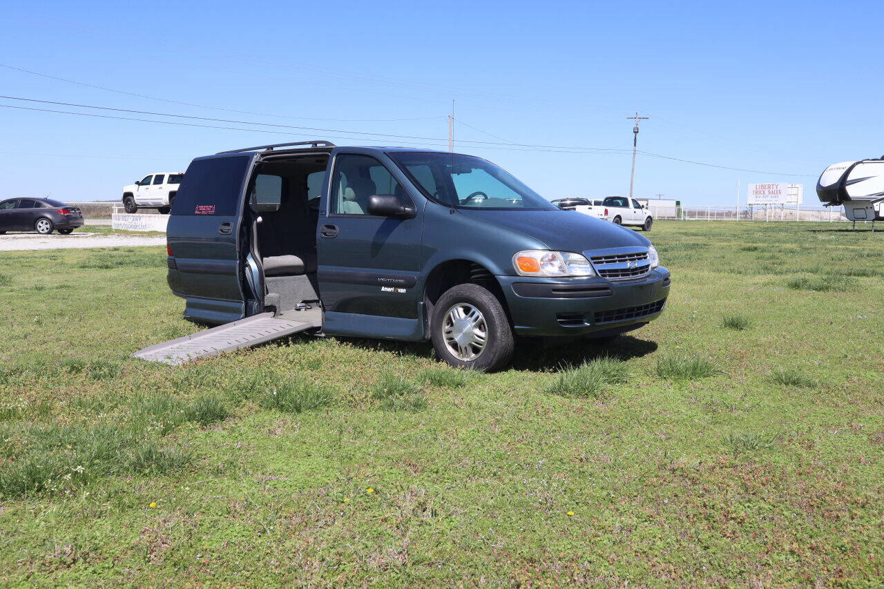 Used 2004 Chevrolet Venture LS w/ Easy Order Package image 17