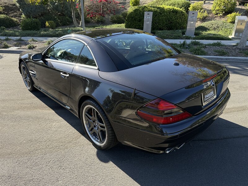 Used 2006 Mercedes-Benz SL 65 AMG image 28
