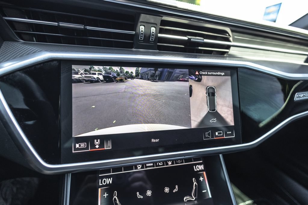 Used 2021 Audi RS 6 w/ Carbon Optic Package AWD/4WD image 14