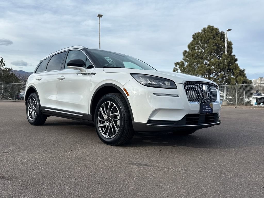 Certified 2022 Lincoln Corsair FWD w/ Equipment Group 101A image 1