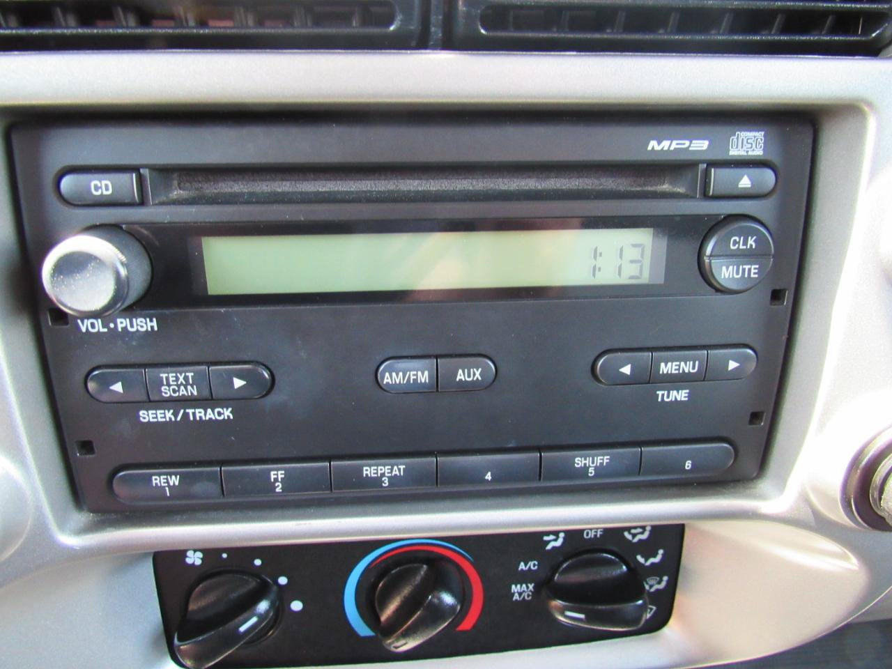 Used 2011 Ford Ranger XLT RWD image 17