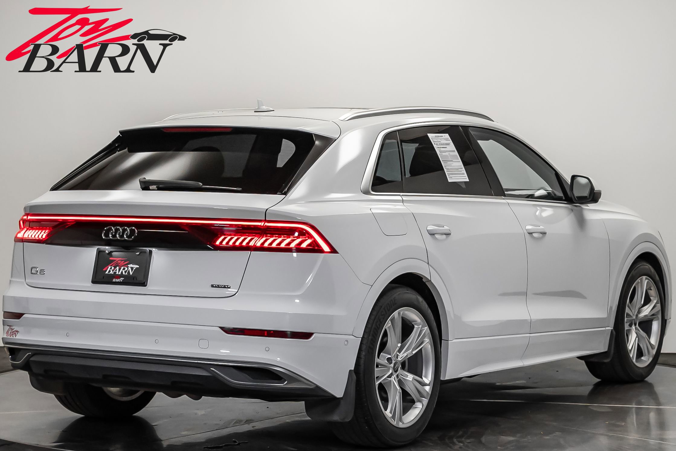 Used 2023 Audi Q8 Prestige image 5