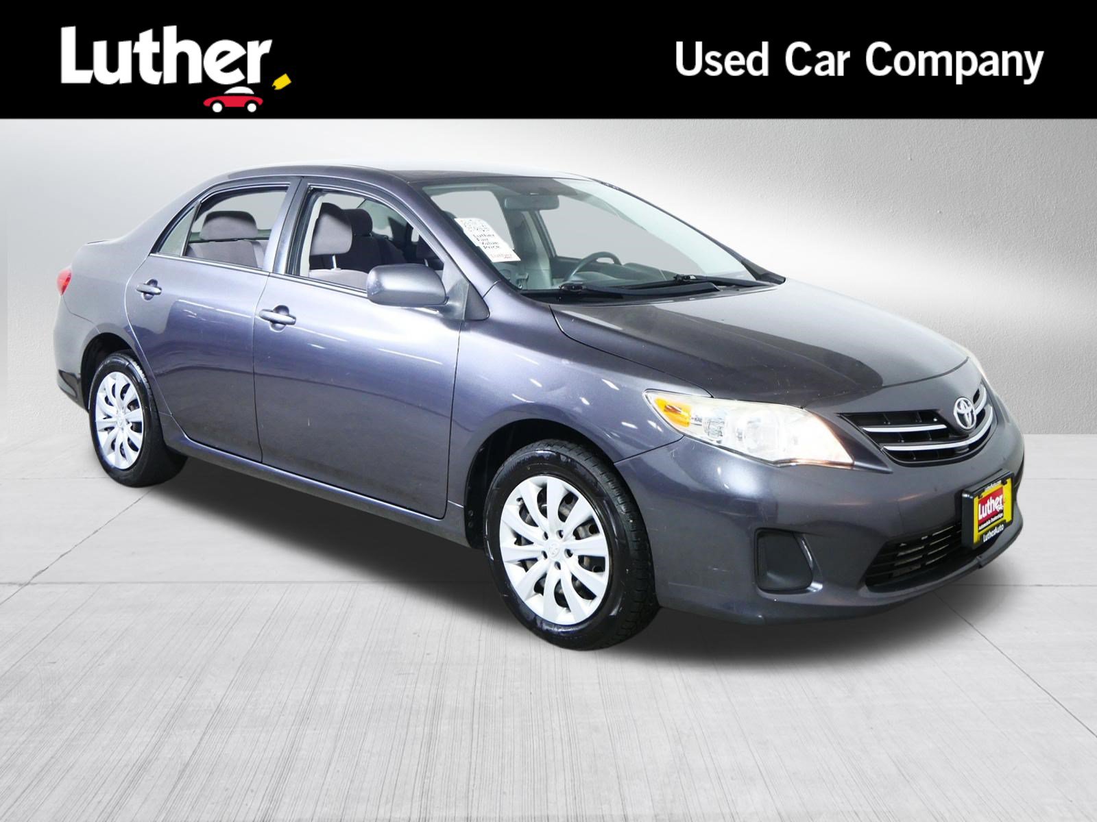 Used 2013 Toyota Corolla LE FWD image 1