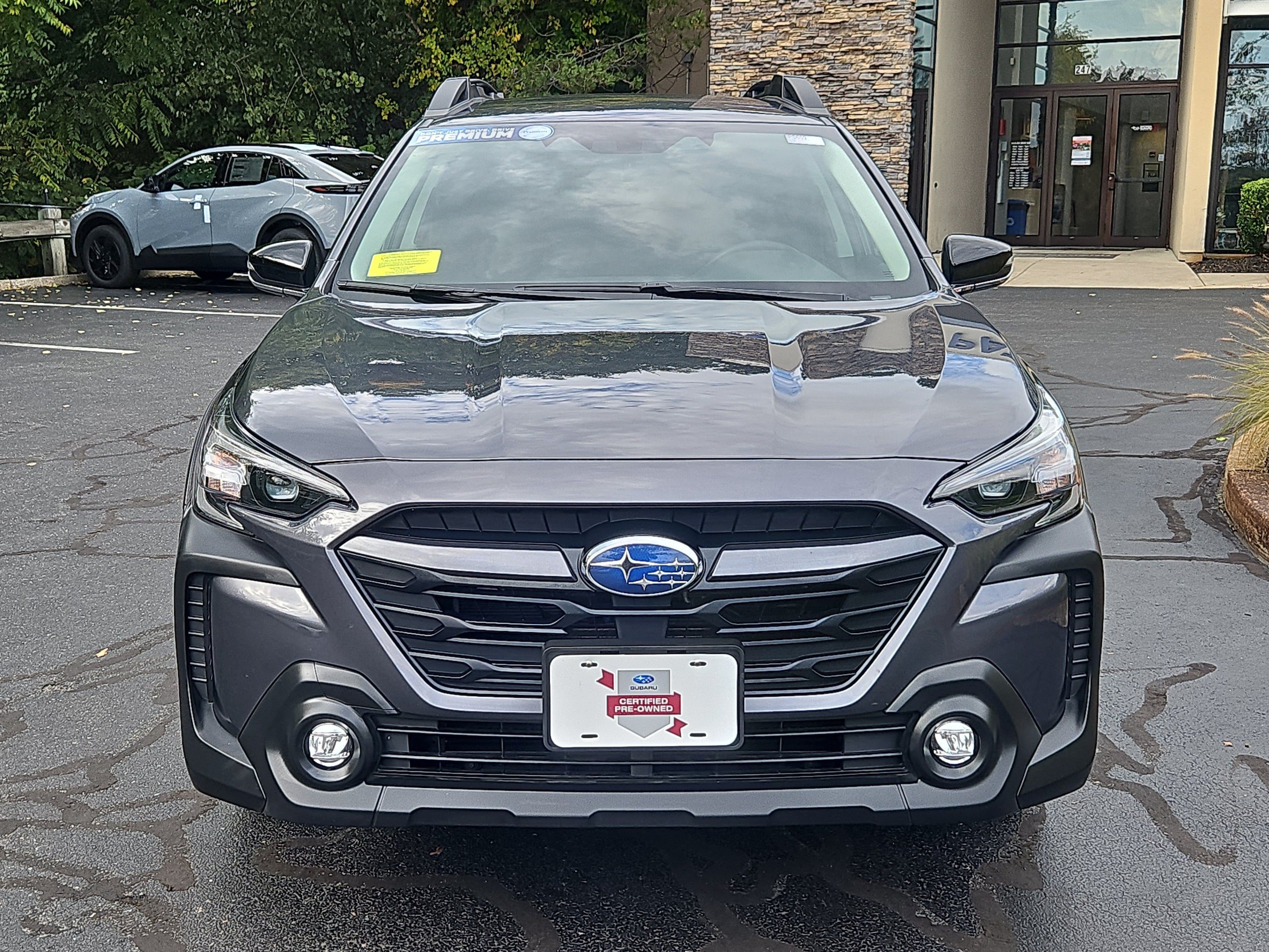 Certified 2025 Subaru Outback Premium AWD/4WD image 23