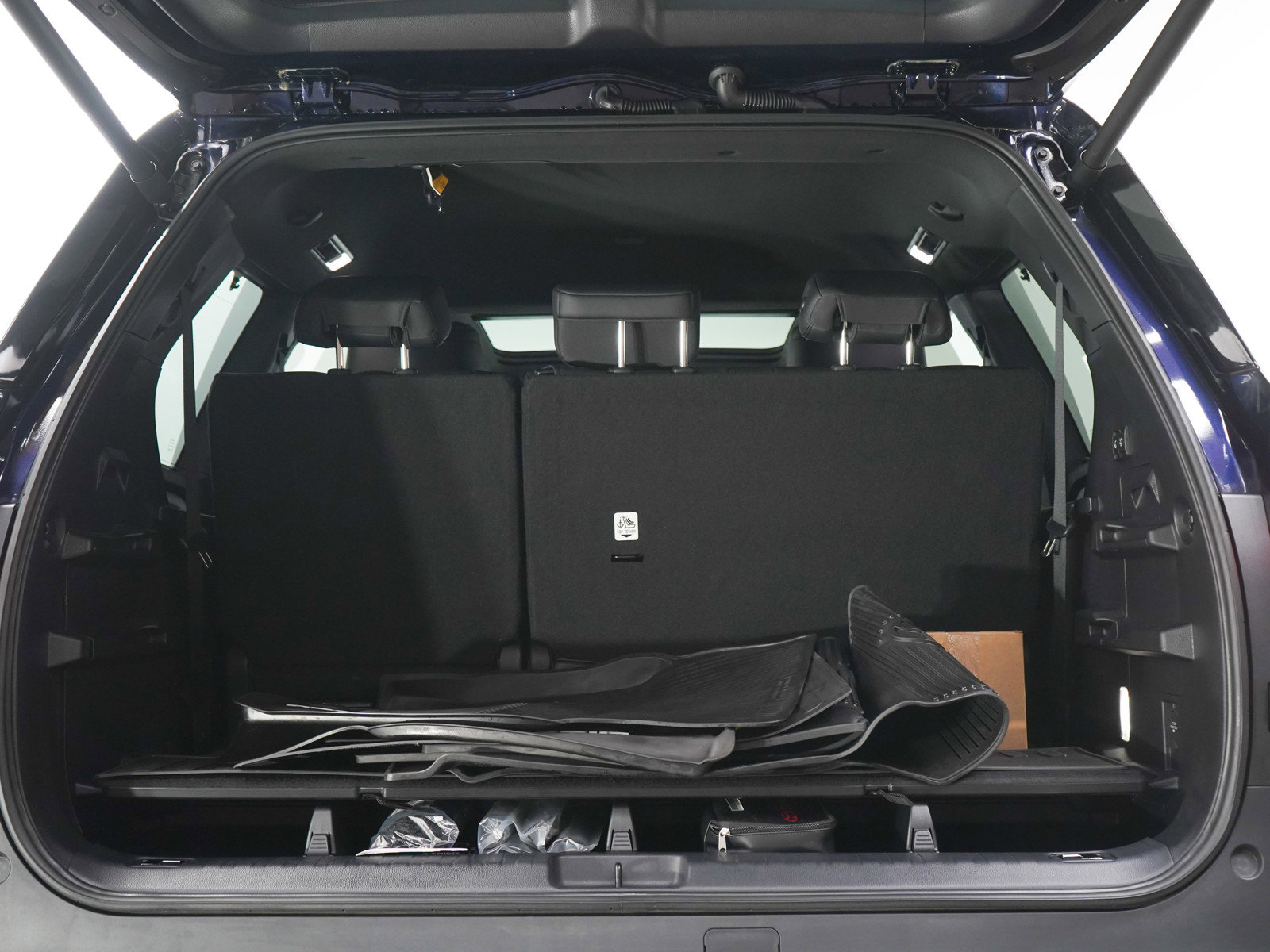 Used 2025 Toyota Sequoia Limited w/ Tow Technology Package AWD/4WD image 18