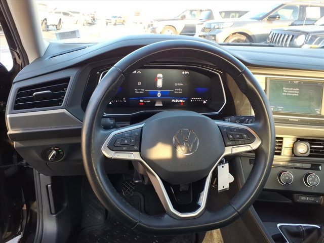 Used 2024 Volkswagen Jetta S image 7