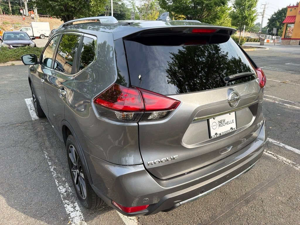 Used 2020 Nissan Rogue SL w/ Premium Package AWD/4WD image 8