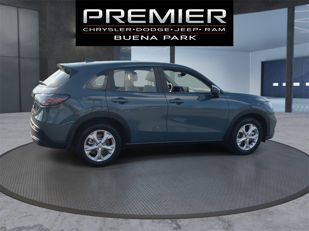 Used 2024 Honda HR-V LX image 8