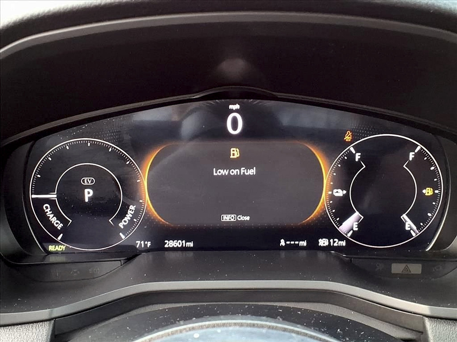 Certified 2024 MAZDA CX-90 Plug-In Hybrid w/ Premium Pkg image 39