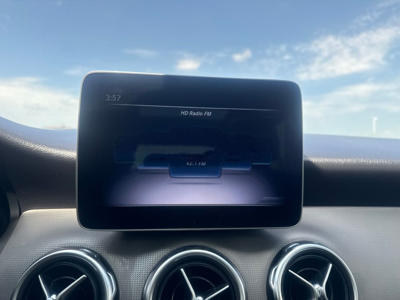 Used 2020 Mercedes-Benz GLA 250 image 43