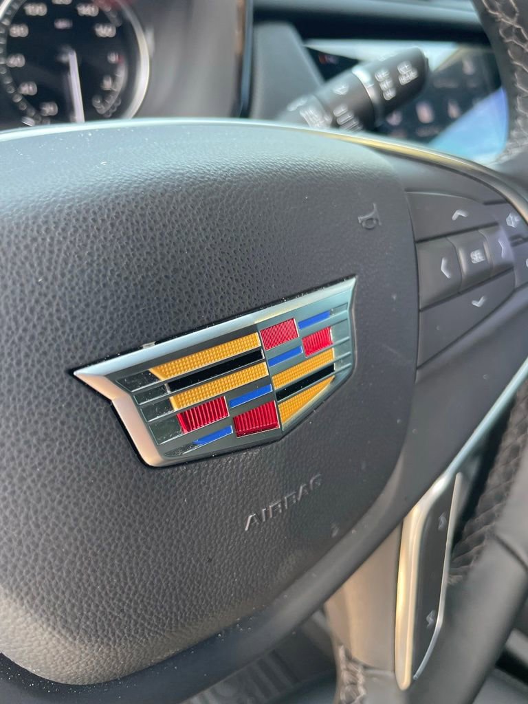 Used 2025 Cadillac XT5 Luxury FWD image 13