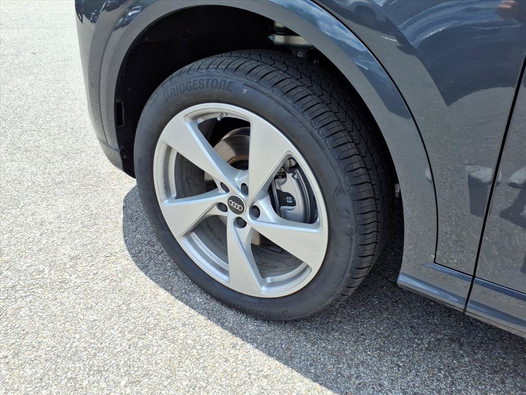 New 2026 Audi Q5 Premium AWD/4WD image 9
