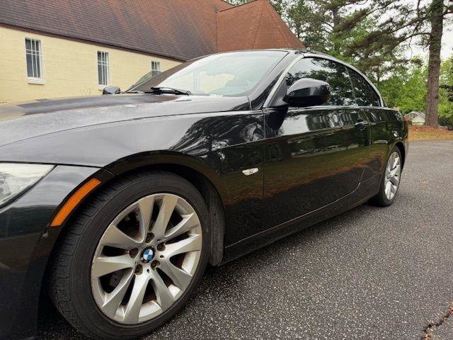 Used 2011 BMW 328i Convertible RWD image 18