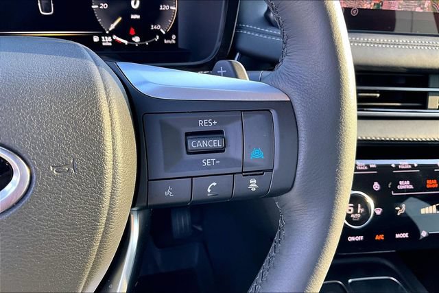 Used 2027 INFINITI QX60 Luxe w/ Cargo Package AWD/4WD image 19