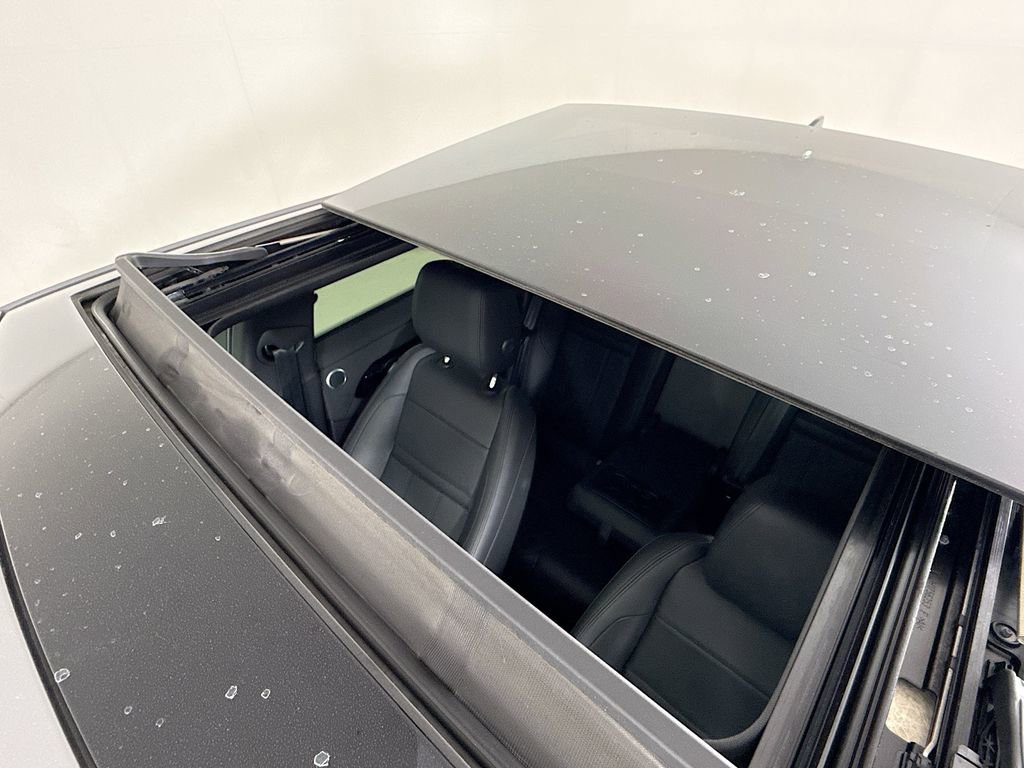 Used 2024 Land Rover Range Rover Evoque S image 23