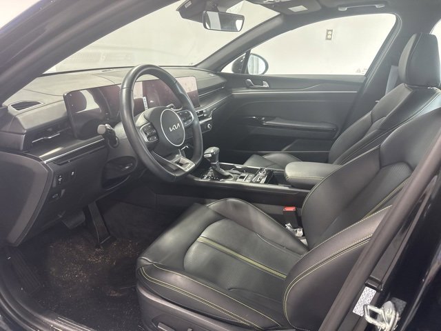 Used 2025 Kia K5 GT image 12