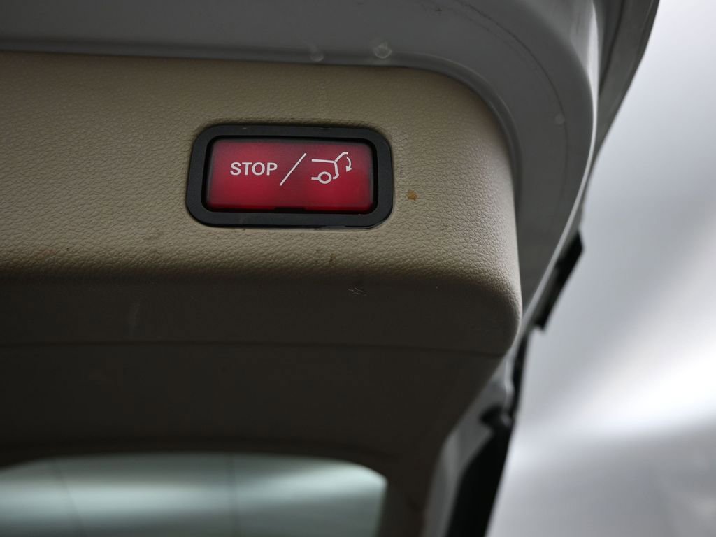 Used 2015 Mercedes-Benz ML 350 4MATIC image 17