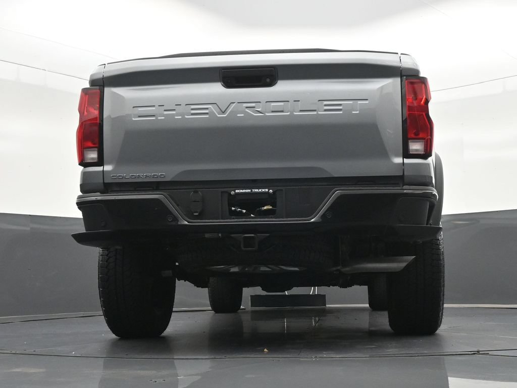Used 2025 Chevrolet Colorado Trail Boss AWD/4WD image 27