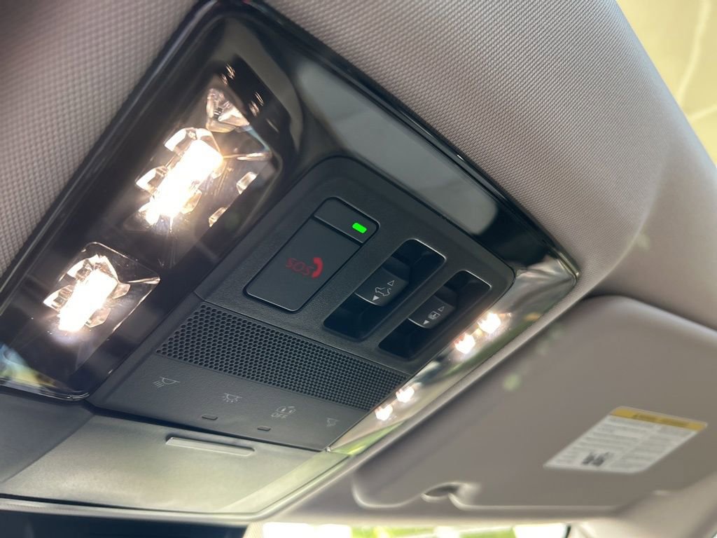 New 2025 Mitsubishi Outlander SEL image 42